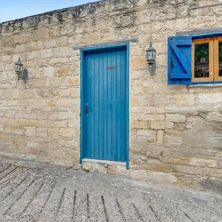 Cornaro House Arsos