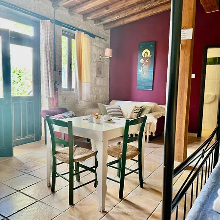 Cornaro House * Arsos