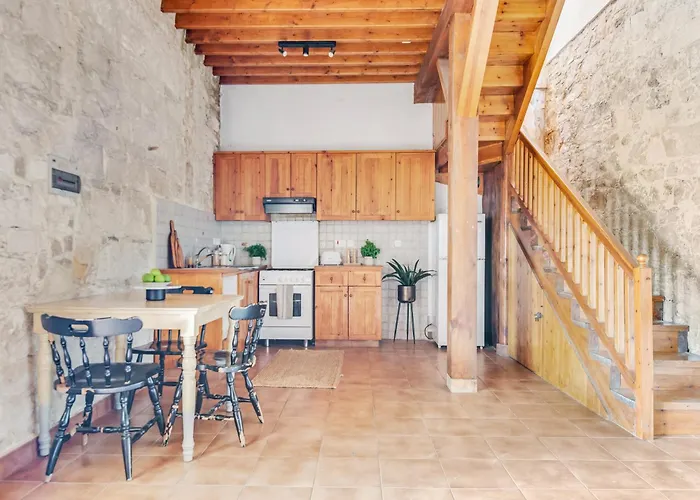 科尔纳罗乡村民宿 Arsos