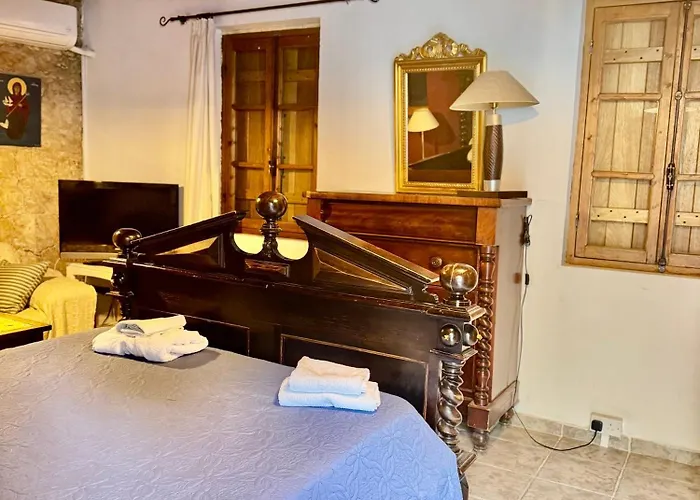 科尔纳罗乡村民宿 *