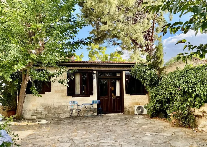 科尔纳罗乡村民宿 *